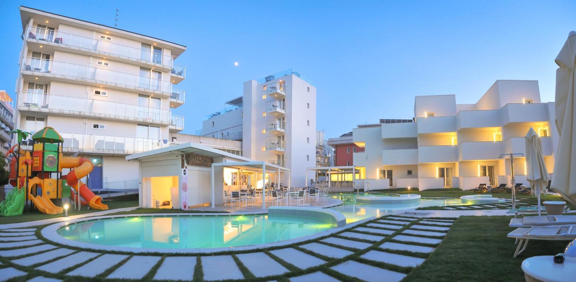 Marina Junior Suite 4 Stelle S Caorle Exterior photo