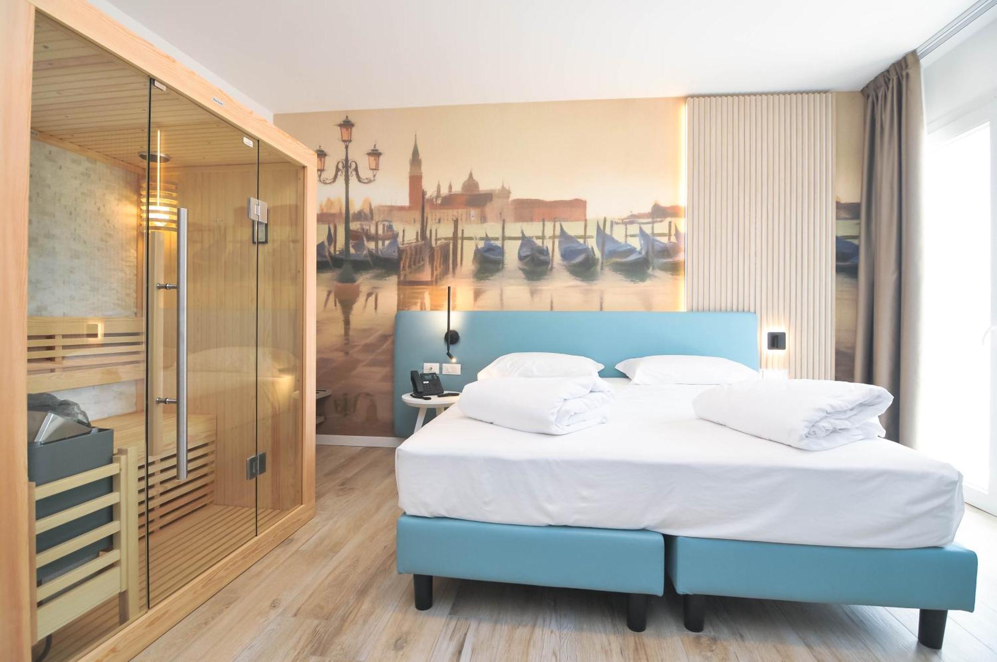 Marina Junior Suite 4 Stelle S Caorle Exterior photo