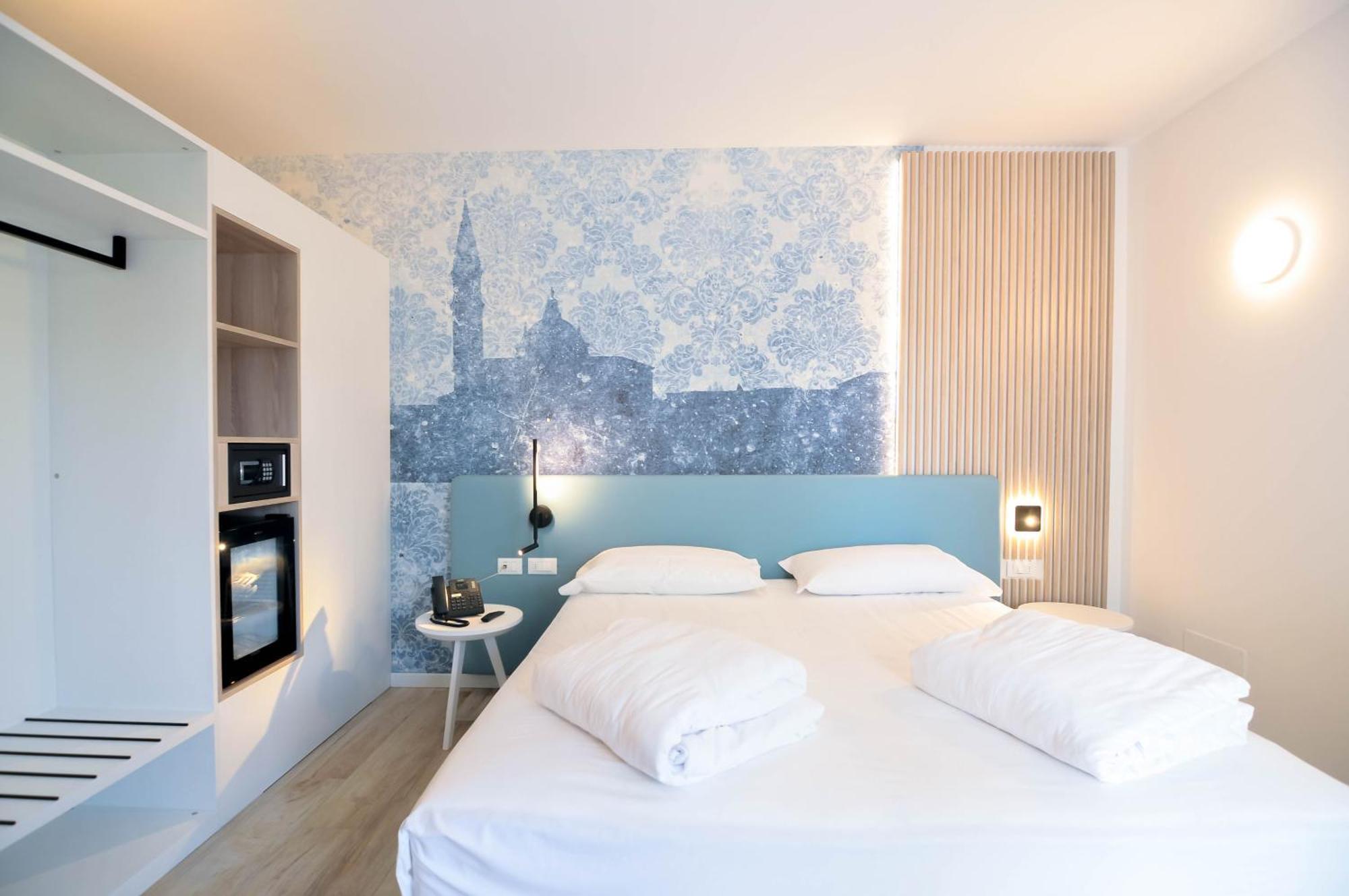 Marina Junior Suite 4 Stelle S Caorle Exterior photo