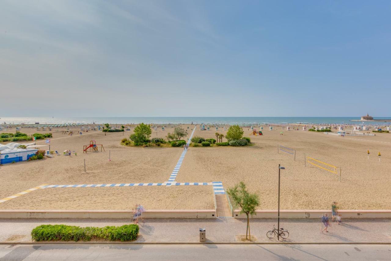 Marina Junior Suite 4 Stelle S Caorle Exterior photo